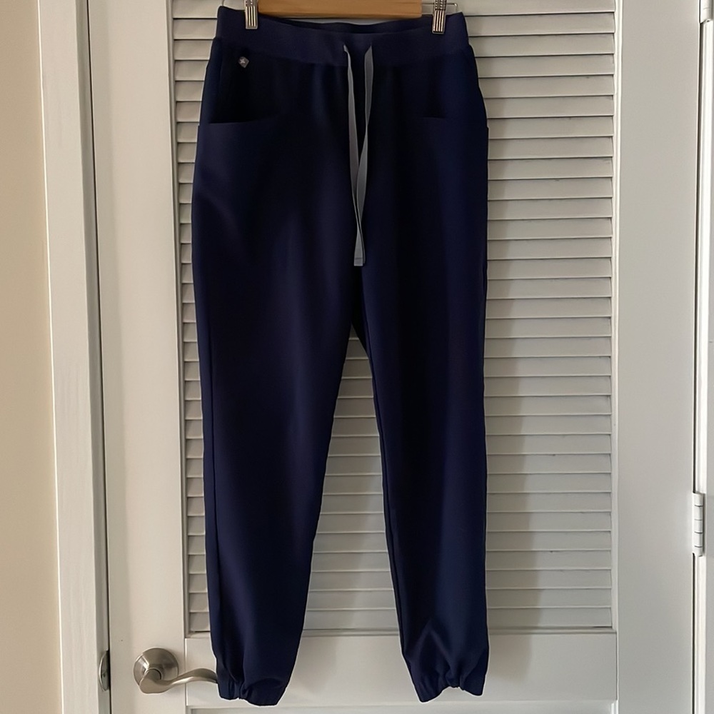 Womens Fig jogger scrub pants Navy